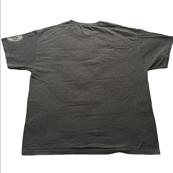 A T-shirt commemorating 9/11/2001 - Picture 2 of 3